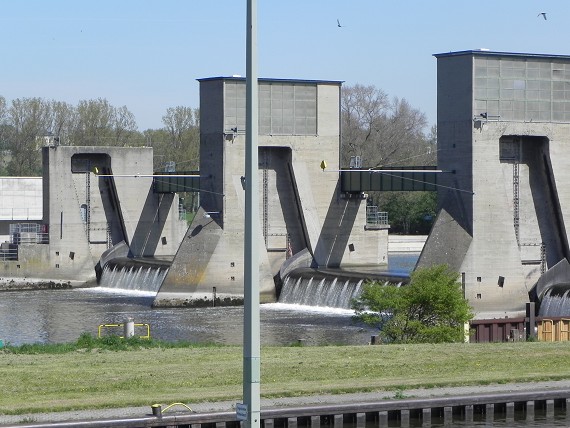 2010-04-24-052