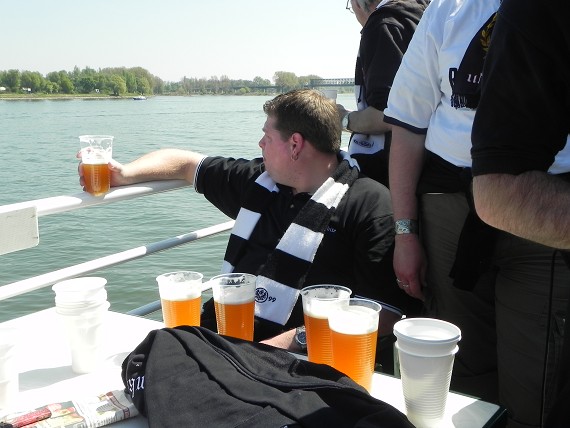 2010-04-24-074