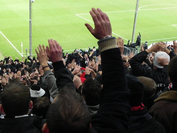 2010-12-11-25