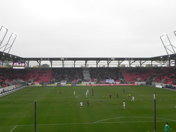 2011-10-30-05