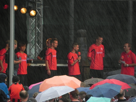 2012-07-28-37