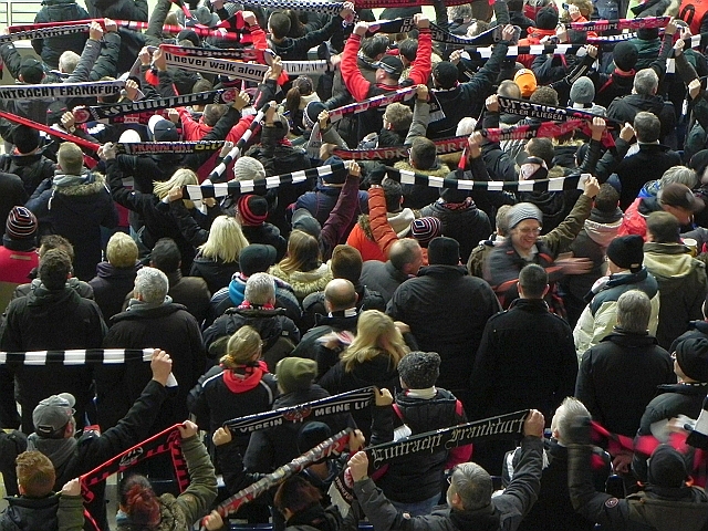 2014-02-11-09