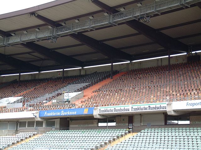 2002-04-20-33