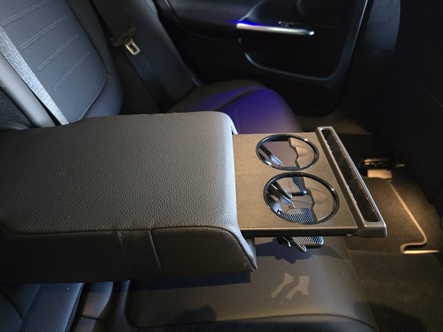 Mercedes 27
